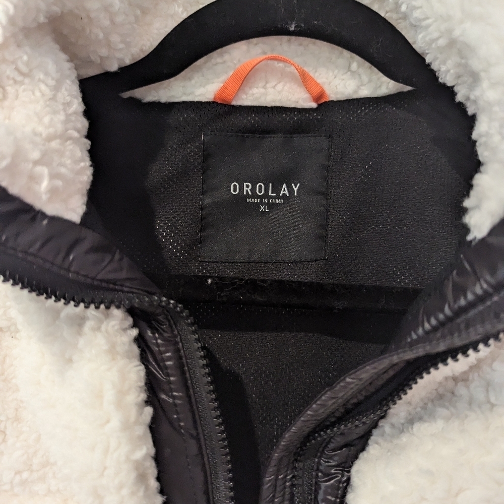 Orolay Women's Vest XL. Sherpa exterior. Women's Vest. - Picture 3 of 6